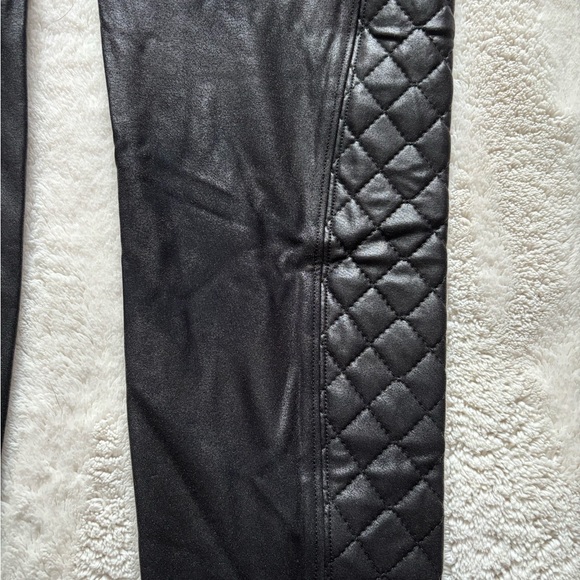 SPANX Women’s Moto Faux Leather Leggings - Picture 7 of 9